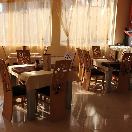 فندق Brilliance فارنا