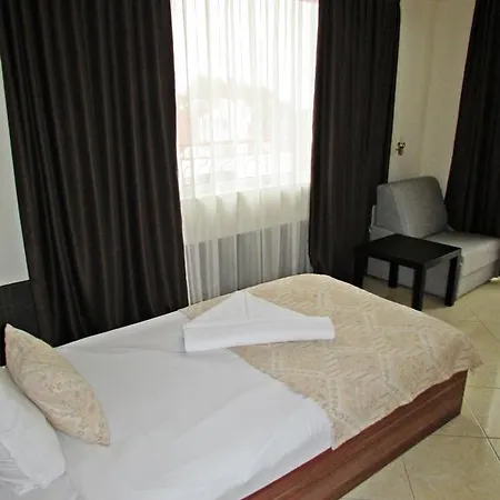 Brilliance 3* فارنا